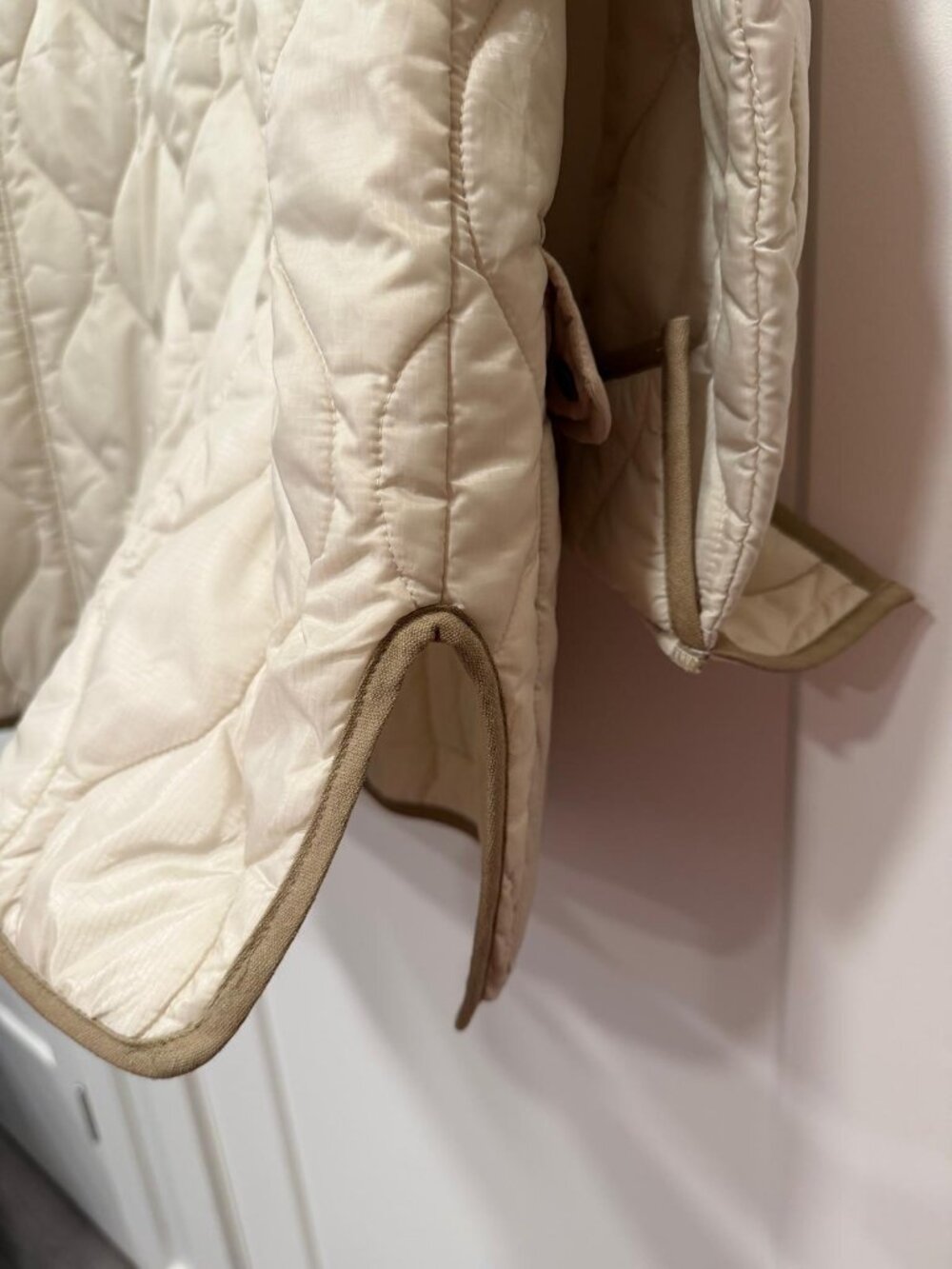 Tan Jacket - Picture 4 of 6